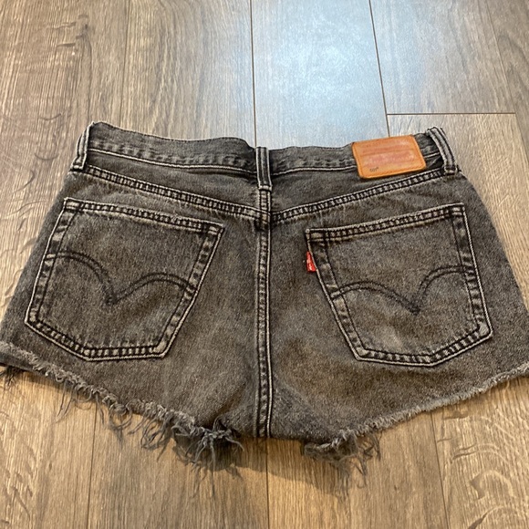 Levi’s 501 shorts - Picture 2 of 5